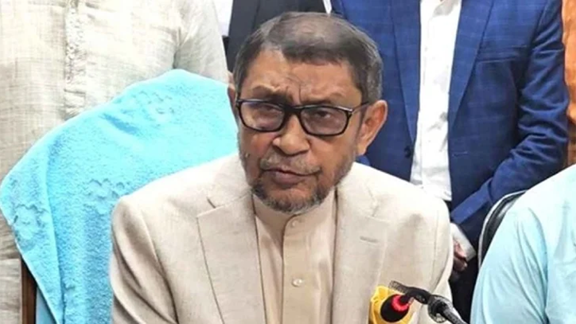 শনিবারের মধ্যে লেবার রুম না হলে সব ক্লিনিকের লাইসেন্স বাতিল